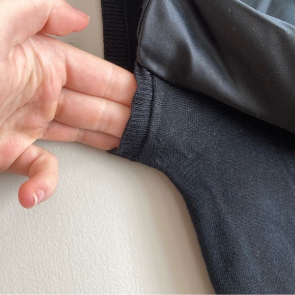 The Limited Black Knit Satin Statement Bow Neckline Top S - Picture 2 of 13